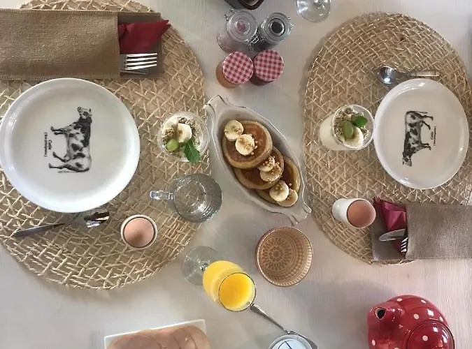 לינה וארוחת בוקר Betuwsch Badhuys