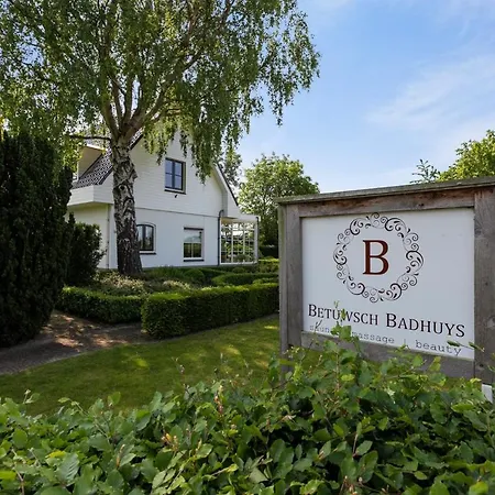 ベッド・アンド・ブレックファスト Betuwsch Badhuys