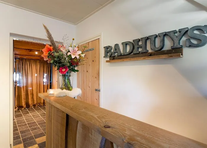 Betuwsch Badhuys * Lienden